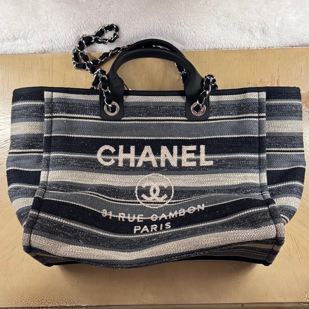 CHANEL Deauville Tote bag -  black/grey new with tag!